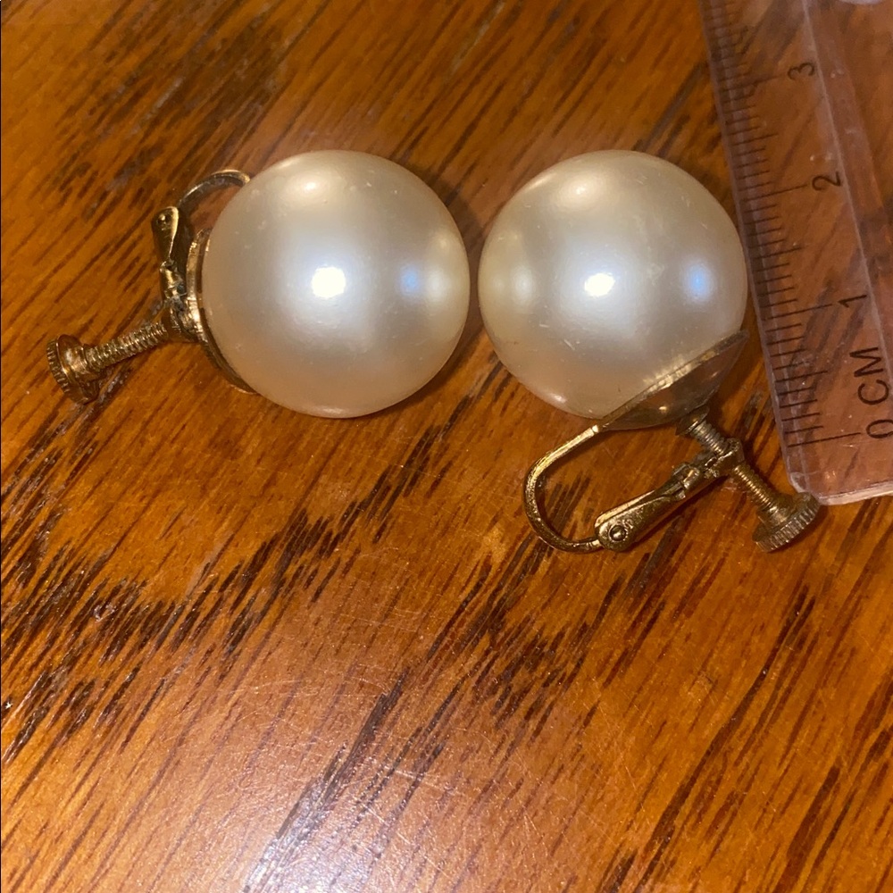 Elegant Pearl Clip-On Earrings